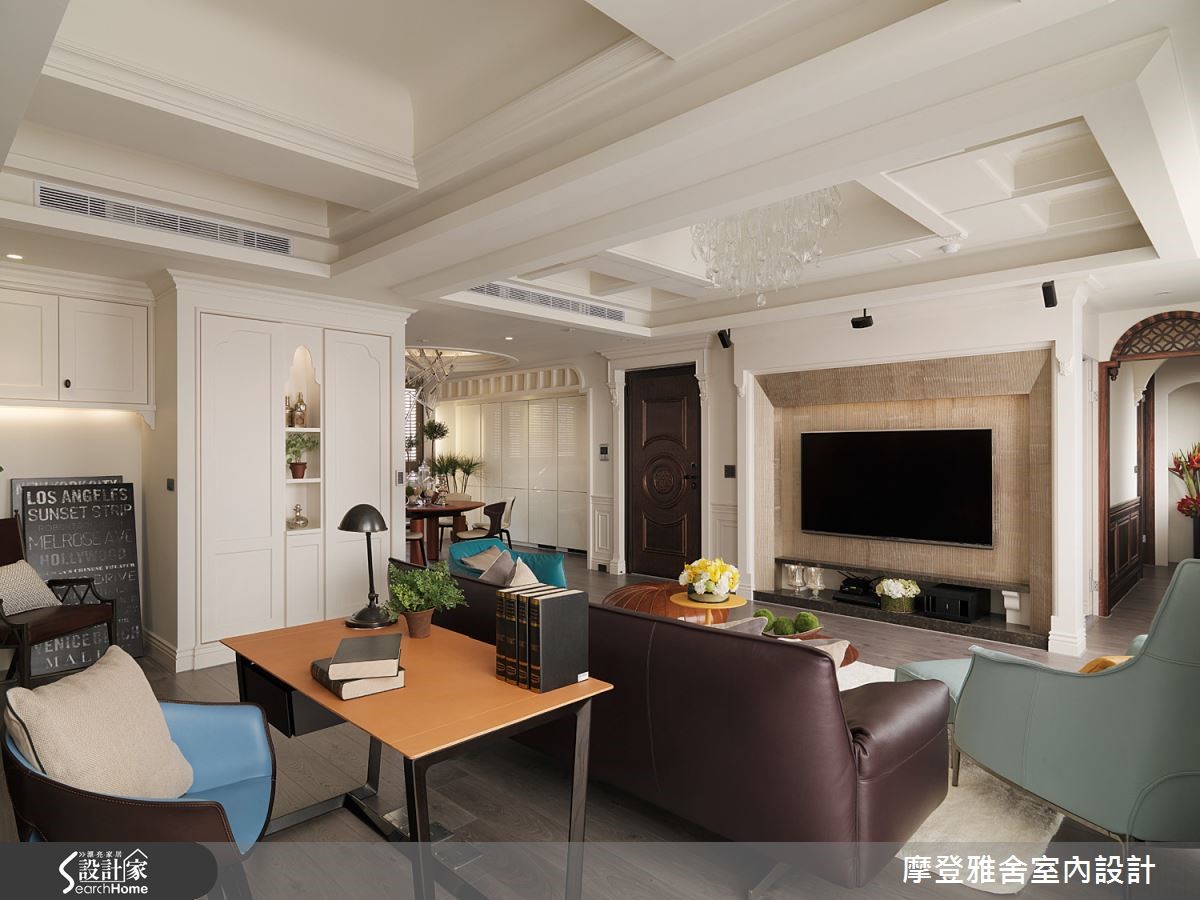 貴族，是一種生活態度。在台北南港的 60 坪中古屋裡，